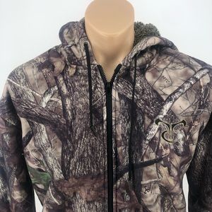 True timber camouflage hoodie men’s. NWT